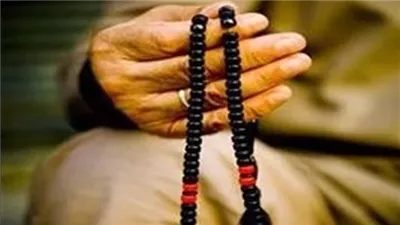 المفتي يكشف حكم استخدام المسبحة في التسبيح.. هل هي بدعة؟