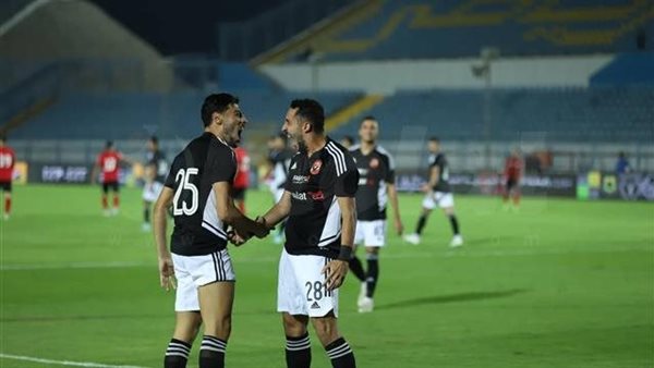 كريم فؤاد وأكرم توفيق