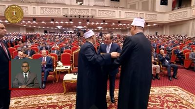من النوادر.. مميزات مصحف الأزهر الشريف المهدى للسيسي خلال احتفالية ليلة القدر
