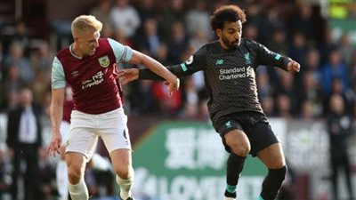 مدافع برينتفورد: من الصعب الدفاع ضد محمد صلاح.. وهالاند مستفز في المعلب