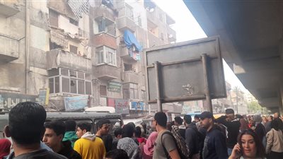 إصابة فتاة وتحطم سيارة في انهيار شرفتي عقار بالإسكندرية