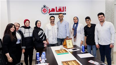 القاهرة 24 يكرم الفنان أحمد فهمي عن تألقه في مسلسل سره الباتع