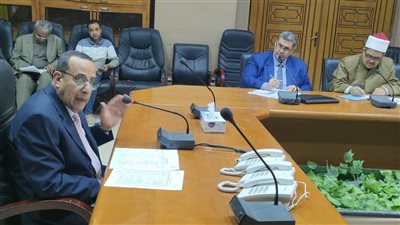 محافظ شمال سيناء: لم يصدر قرار قضائي بوقف الإزالات بمنطقة ميناء العريش 