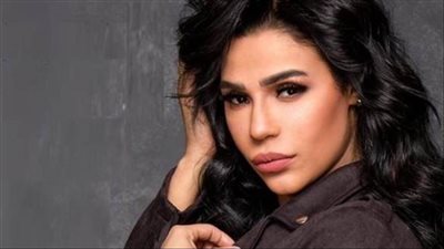 غياب نجوم الفن عن عزاء والد زوج المطربة أمينة بمسجد الحامدية الشاذلية| بث مباشر 