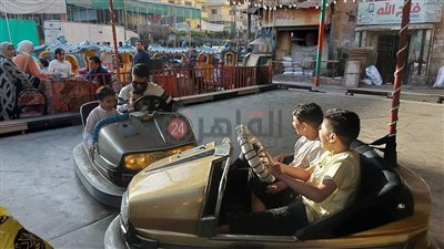 فرحة أول أيام عيد الفطر بالغربية.. الأسر والأطفال يتوافدون على الملاهي