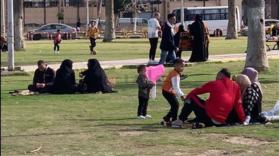 حدائق بورسعيد كاملة العدد في أول ساعات من عيد الفطر المبارك | صور