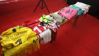 الأهلي بالزي التقليدي أمام الرجاء المغربي في دوري أبطال إفريقيا