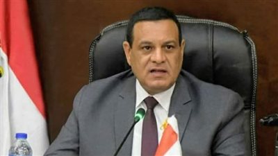 وزير التنمية المحلية يتلقى تقريرًا حول متابعة الأوضاع بالمحافظات في أول أيام عيد الفطر 