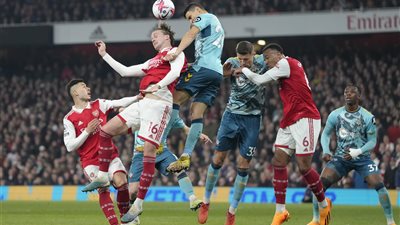 هدية لمانشستر سيتي.. ساوثهامبتون يتعادل مع أرسنال في مباراة مثيرة بالبريميرليج