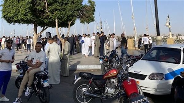 إقبال أهالي الأقصر