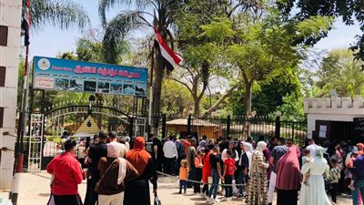 توافد المواطنين على حدائق القناطر الخيرية بثاني أيام عيد الفطر المبارك | صور 