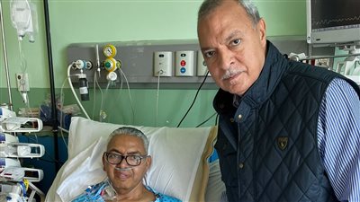 محافظ القليوبية يزور النائب محمود بكري للاطمئنان على حالته الصحية