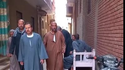 بعد تعرضه لهبوط حاد.. الحزن يسيطر على أسرة الطالب المتوفى بالسودان| بث مباشر 