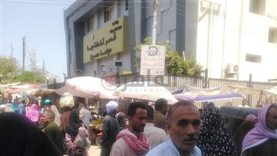 مدير ثقافة بني سويف يطالب المحافظ بإخلاء محيط قصر ثقافة ببا من الباعة الجائلين | صور