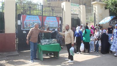 محافظة الجيزة: توزيع 150 ألف كيس قمامة مجانا على رواد الحدائق والمتنزهات