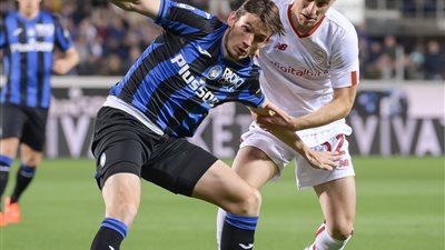 روما يسقط أمام أتالانتا بثلاثية في الدوري الإيطالي