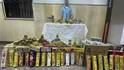 تفاصيل ضبط 181 ألف قطعة ألعاب نارية بالمنيا والبحيرة