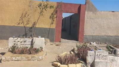 الداخلية تنفي ادعاء شخص سرقة أحد أبواب المقابر في الشرقية 