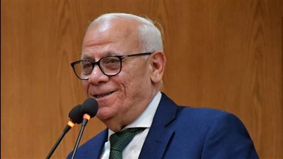 محافظ بورسعيد يشيد بجهود الأجهزة التنفيذية والأمنية خلال عيد الفطر المبارك