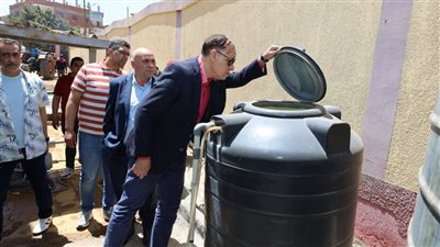 رئيس مياه الغربية يتابع سير العمل خلال إجازة عيد الفطر | صور