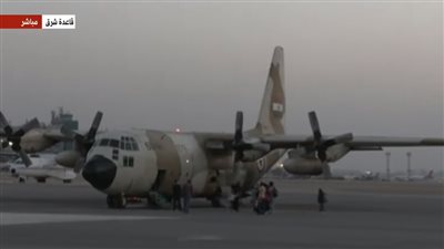 أحمد موسى: مصر أجّلت مواطني 52 جنسية من السودان | فيديو