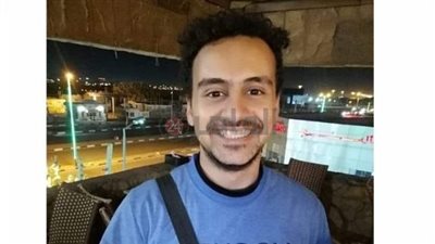 وزيرة الهجرة تزور الطالب المصاب العائد من السودان في المستشفى| خاص