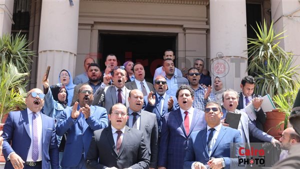 وقفة احتجاجية لنقابة