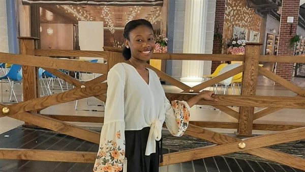 الطالبة مريم فؤاد