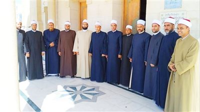  أعضاء القافلة الدعوية بين الأزهر والأوقاف: العمل ضرورة به تعمر الدنيا وتتقدم الأوطان