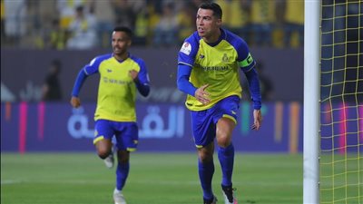 رونالدو يقود النصر لفوز على الرائد برباعية في الدوري السعودي
