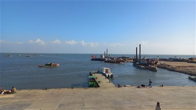 محافظ شمال سيناء يفتتح موسم الصيد في بحيرة البردويل