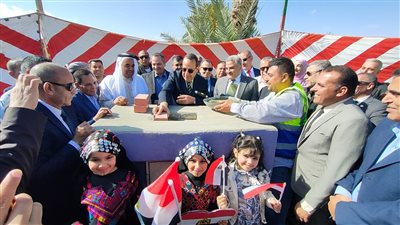 محافظ شمال سيناء يضع حجر الأساس لأول مدرسة ثانوية بحرية