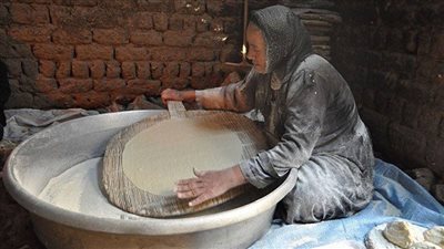 طريقة عمل العيش البتاو المصري.. وصفتان لـ خبز صعيدي بنكهة الحلبة