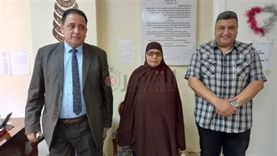 التضامن تنقذ سيدة مسنة بلا مأوى في محيط السيد البدوي بطنطا | صور 
