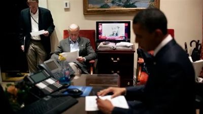 بها رؤساء ومدير الـCIA.. واشنطن بوست تنشر صورًا لأول مرة من ليلة تنفيذ اغتيال أسامة بن لادن 