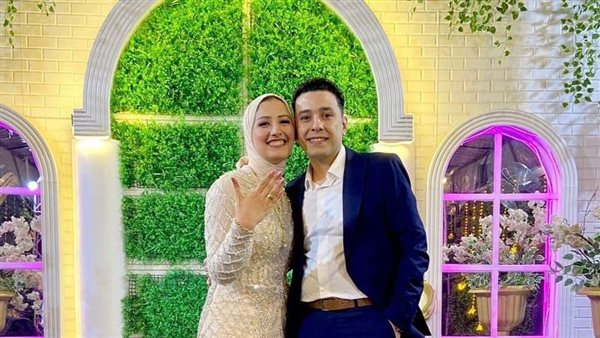 صورة العروسين