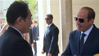 السيسي يؤكد لرئيس وزراء اليابان أهمية امتناع أي طرف خارجي عن التدخل في الأزمة بالسودان 