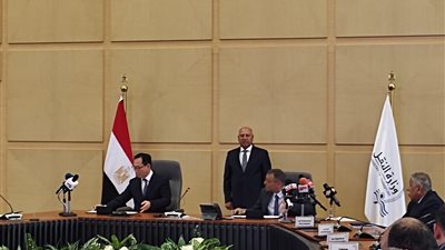 وزير النقل: ندرس الحصول على قرض ميسر من كوريا لشراء سفن تجارية جديدة 