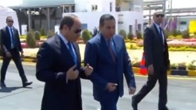 الرئيس السيسي يتفقد مصنع الشرقية للسكر بالصالحية الجديدة