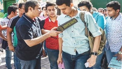 ولي أمر يستغيث بوزير التعليم بعد تعنت إدارة المدرسة ضد نجله: مستقبل ابني هيضيع