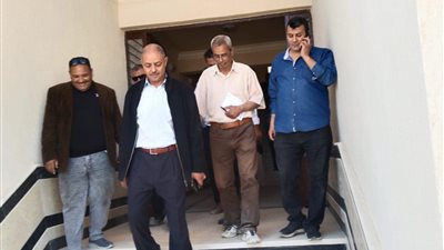  رئيس جهاز 15 مايو يتفقد وحدات الإسكان ويتابع المشروعات الجارية في أول جولة له | صور