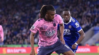 نتيجة مباراة ليستر سيتي وإيفرتون في الدوري الإنجليزي.. تعادل الفريقين 2/2