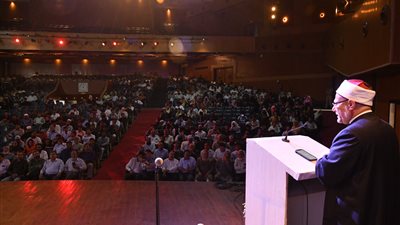 المفتي يلقي محاضرة تاريخية بجامعة أليجرا الهندية العريقة: فخورون بحضارتنا.. والإسلام نَسق عالمي مفتوح 