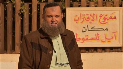 محمد محمود عبد العزيز: المتشدد لازم يكون ملتحي وعنده زبيبة صلاة