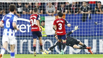 بسب نهائي الكأس.. أوساسونا يدرس مواجهة برشلونة بـ أطفال الأكاديمية