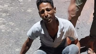 مصدر دخلي الوحيد.. أول تعليق لصاحب صورة التوكتوك المحترق بالأقصر