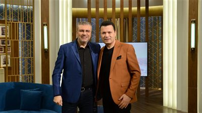 بعد غياب 15 عامًا عن الساحة الفنية.. أشرف سيف ضيف عمرو الليثي الأحد