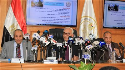 وزير التربية والتعليم يكشف استعدادات امتحانات الثانوية العامة: التصحيح إلكترونيا.. وإجراءات مشددة لمكافحة الغش| بث مباشر 