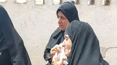 بتشتغل علشان تجيبلي علاج الكانسر.. والدة عروس طنطا تنهار بالبكاء أمام قبرها | بث مباشر 