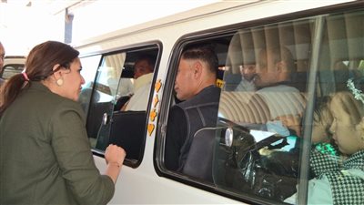 نائب محافظ البحيرة تتفقد مجمع مواقف رشيد لمتابعة الالتزام بالتعريفة الجديدة